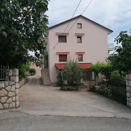 Apartment Lucija กอสเตรนา ภายนอก รูปภาพ